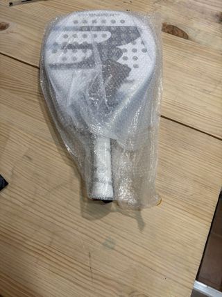 Pala de pádel Bullpadel Sniper 2.0