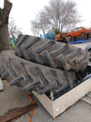 Ruedas Tractor Traseras 18.4R38  200 las dos