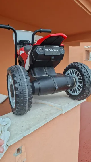 Moto Eléctrica Infantil Honda Roja 1