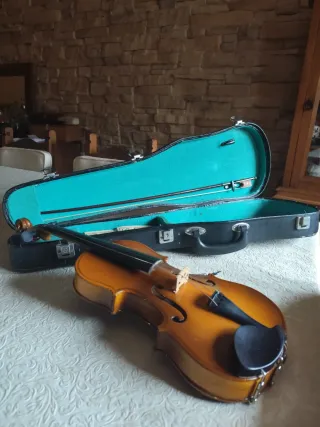 Violín Lark 3/4 con funda