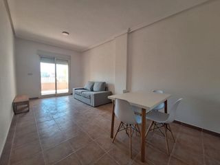 Piso en alquiler en Albatera