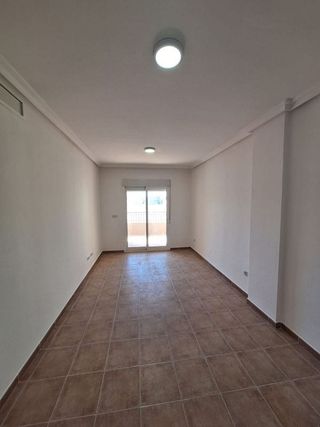 Piso en alquiler en Albatera