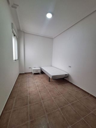 Piso en alquiler en Albatera