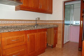 Piso en alquiler en Linares