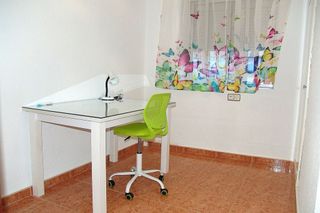 Piso en alquiler en Linares