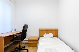 Piso en alquiler en Ciudad Jardín - Parque Roma en Zaragoza