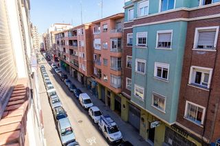 Piso en alquiler en Ciudad Jardín - Parque Roma en Zaragoza