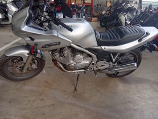 Yamaha XJ600 2003 VENDO O CAMBIO POR OTRO ESTILO
