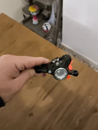 Freno delantero Formula C1