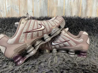 Nike Shox TL Talla 44 Pumice-Night Maroon