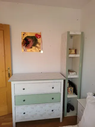 Cómoda y Estantería IKEA