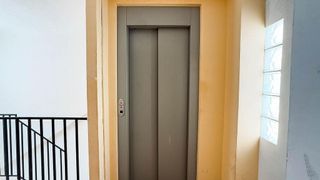 Piso en venta en Mercado en Alicante