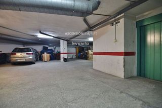 Garaje en venta en Barrio Alto - San Félix - Oliveros - Altamira en Almería