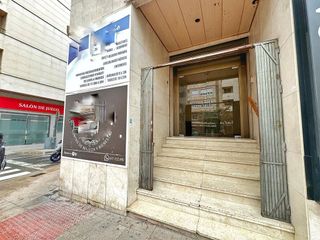 Local comercial en venta en Elda