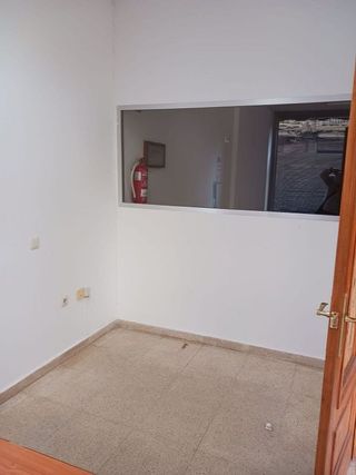 Local comercial en venta en Santa María en Ciudad Real