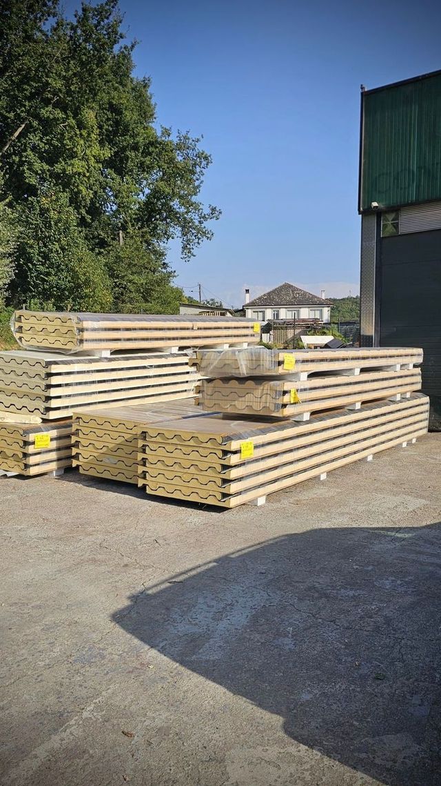 Panel Sándwich Imitación Teja