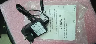 Alimentatore Baofeng UV-9R/UV-5R