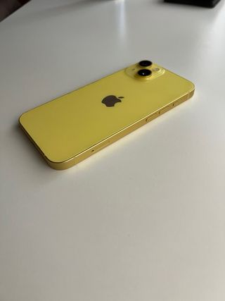 iPhone 14 Dorado 98% Casi Nuevo