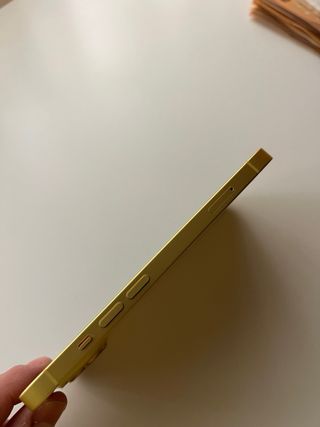 iPhone 14 Dorado 98% Casi Nuevo