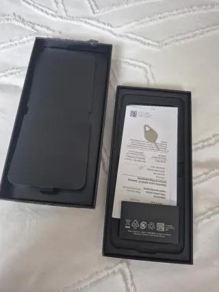 Caja Samsung Galaxy Z Flip6