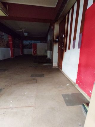 Local comercial en alquiler en Instituts - Universitat en Lleida