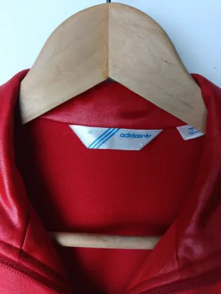 Chaqueta Adidas Chile 62 Wetlook Roja