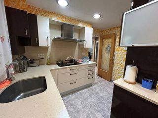 Piso en venta en Centre en Salt