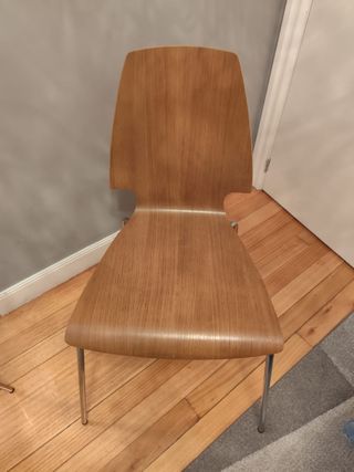 4 Sillas Comedor Skalsta color Nogal