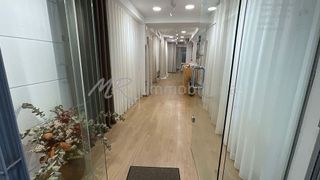 Local comercial en alquiler en Centre - Joan Prim en Granollers