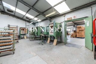 Nave industrial en alquiler en Can Fatjó en Rubí