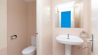 Local comercial en alquiler en La Sagrada Família en Barcelona