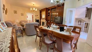 Casa adosada en venta en Palacio de Congresos - Urbadiez - Entrepuentes en Sevilla