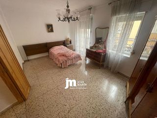Casa adosada en venta en Cieza