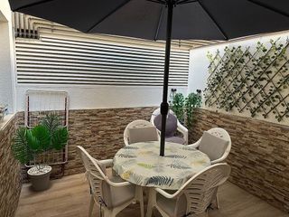 Casa adosada en venta en Santa Isabel en Jaén