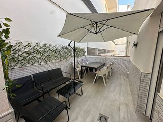 Casa adosada en venta en Santa Isabel en Jaén