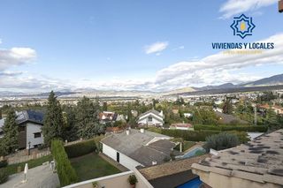 Casa pareada en venta en Gójar