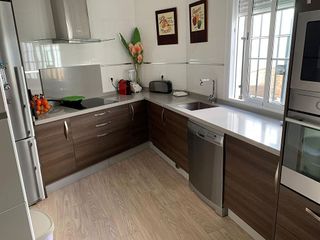 Casa adosada en venta en Centro - Doña Mercedes en Dos Hermanas