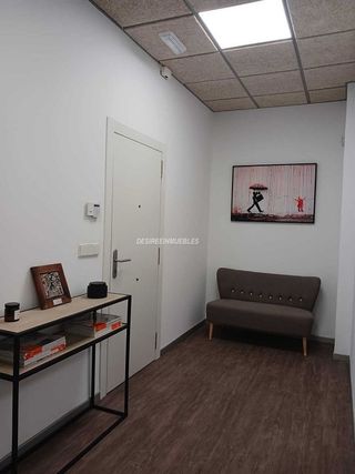 Oficina en alquiler en El Pla del Remei en Valencia