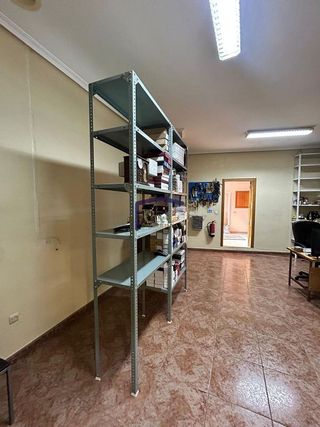 Local comercial en alquiler en Manzanares