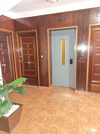 Piso en alquiler en Cruz Roja en Sevilla