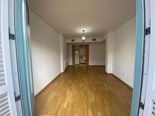 Piso en alquiler en Centro - El Pilar en Ciudad Real