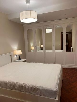 Piso en alquiler en Centro en Gijón