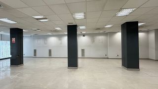 Local comercial en alquiler en Carcaixent