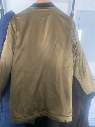 Bomber larga Forever 21 verde oliva