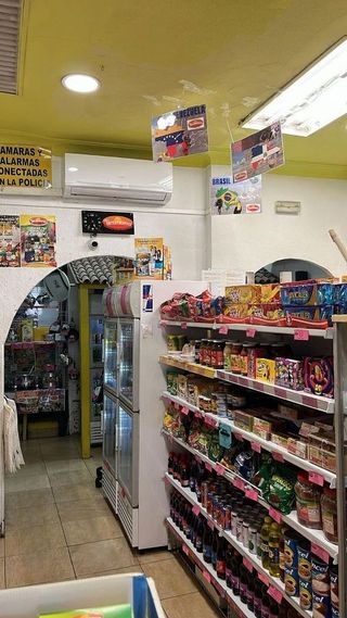 Local comercial en alquiler en Universidad - Malasaña en Madrid