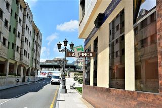 Garaje en alquiler en Milán - Pumarín - Teatinos en Oviedo