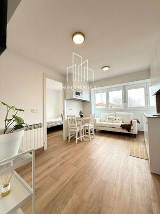 Piso en alquiler en Hospitales - Campus en Salamanca