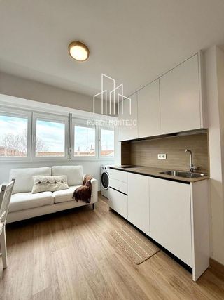 Piso en alquiler en Hospitales - Campus en Salamanca