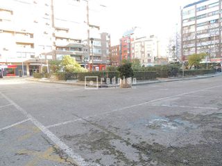 Piso en alquiler en Valdeacederas en Madrid