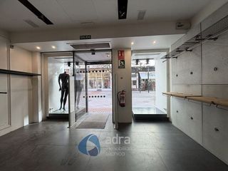 Local comercial en alquiler en Centro en Logroño